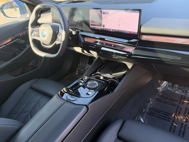 Certified 2026 BMW 540i xDrive AWD/4WD image 30