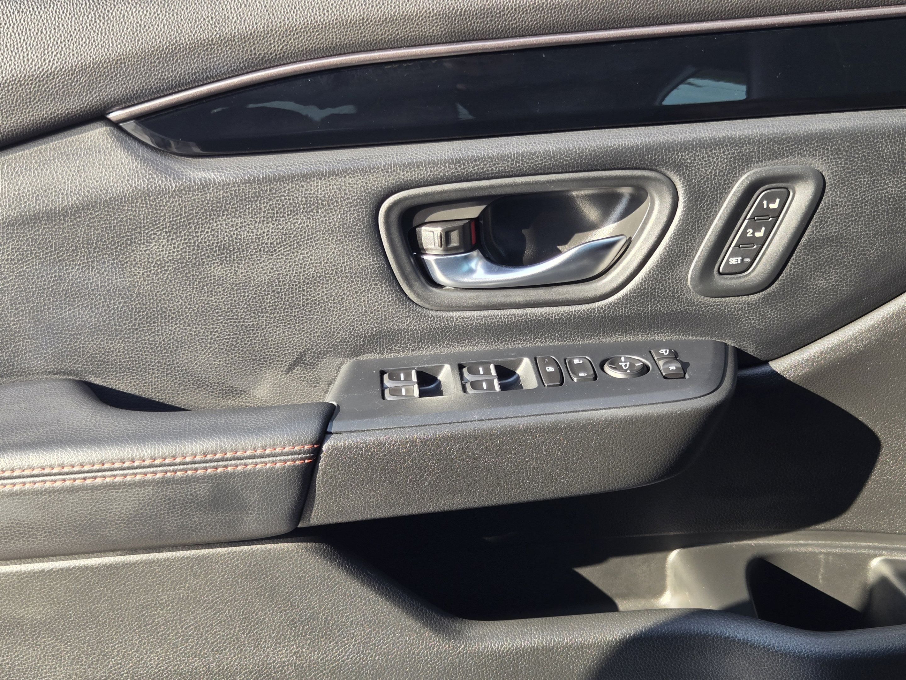 Used 2025 Honda Pilot TrailSport image 20