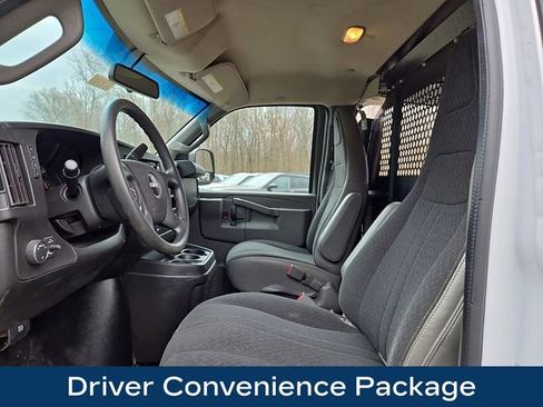 Used 2021 GMC Savana 2500 w/ Driver Convenience Package RWD image 2