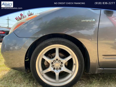 Used 2007 Toyota Prius FWD image 6