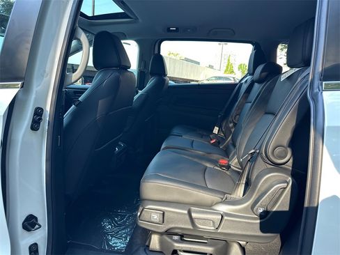 New 2026 Honda Odyssey EX-L image 17