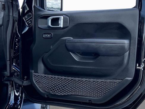 Used 2024 Jeep Wrangler Unlimited Sport AWD/4WD image 22