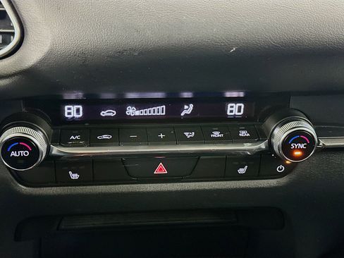 Used 2024 MAZDA CX-30 AWD 2.5 S w/ Premium Package image 22