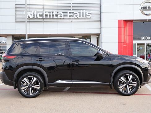 Used 2023 Nissan Rogue SL FWD image 5