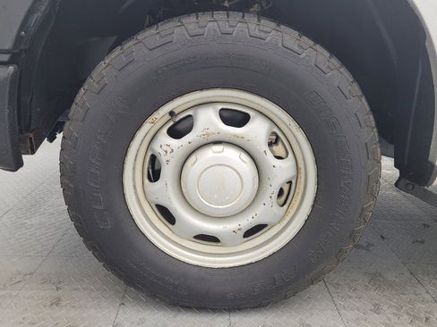 Used 2017 Ford F150 XL w/ XL Power Equipment Group AWD/4WD image 31