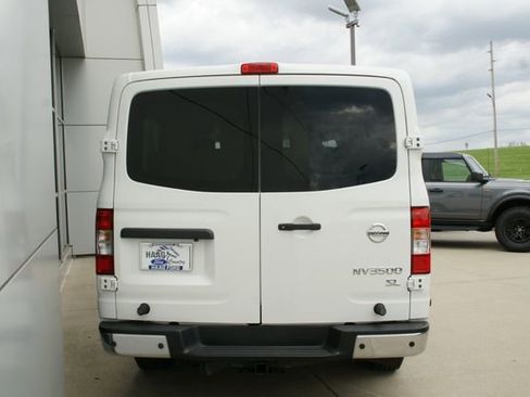 Used 2019 Nissan NV 3500 SL RWD image 4