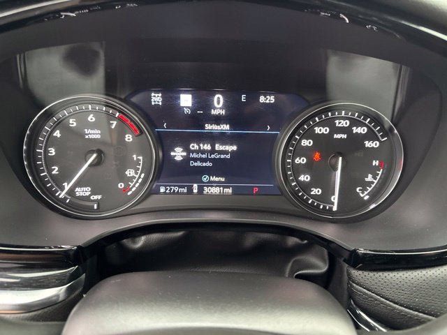 Used 2023 Cadillac XT5 Premium Luxury w/ Technology Package AWD/4WD image 12