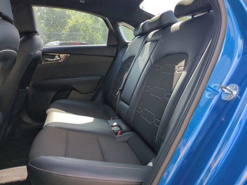 Used 2023 Kia Forte GT-Line image 13