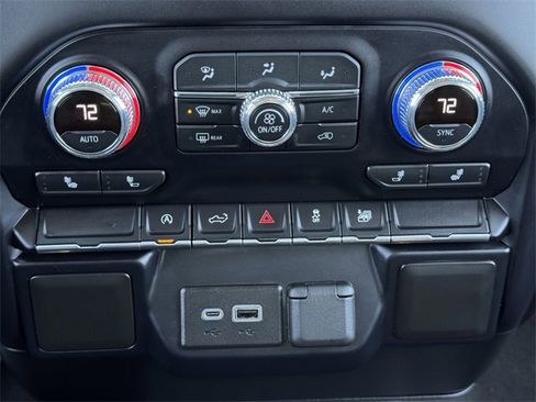 Used 2021 GMC Sierra 1500 Elevation image 17