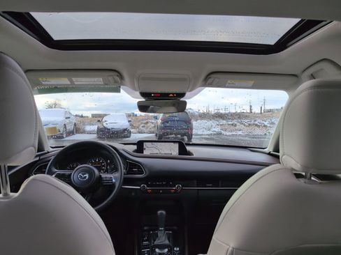 Certified 2025 MAZDA CX-30 AWD 2.5 S w/ Premium Package image 14