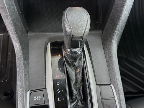Used 2019 Honda Civic LX image 18