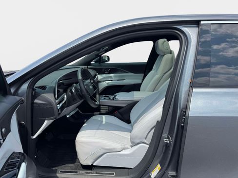 Certified 2023 Cadillac Lyriq 2WD image 20