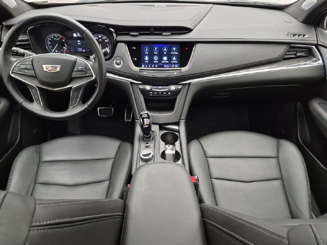 Used 2024 Cadillac XT5 Sportv AWD/4WD image 23