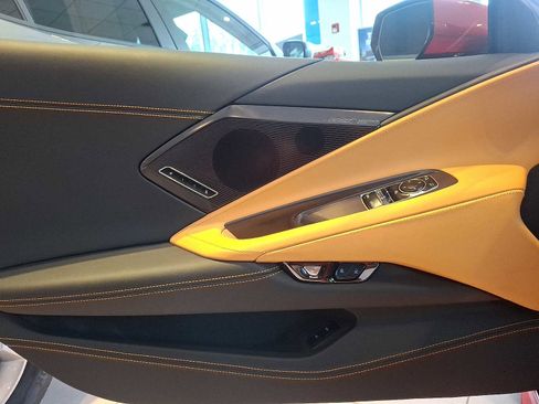 Used 2024 Chevrolet Corvette Stingray Premium Cpe w/ Z51 Performance Package image 12