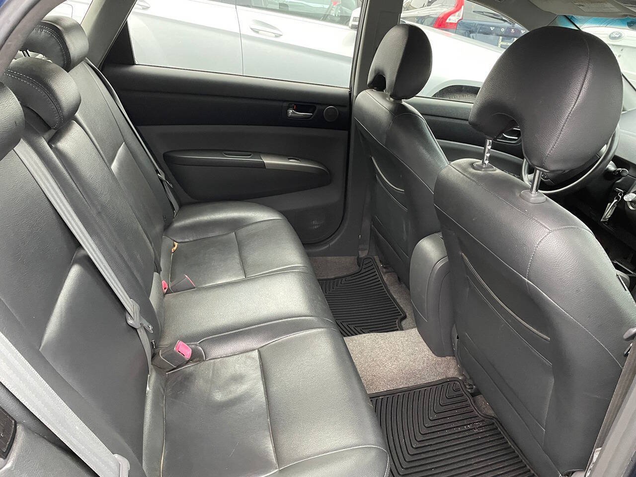 Used 2008 Toyota Prius Touring FWD image 9