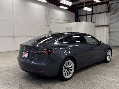 Used 2023 Tesla Model 3 Long Range image 19