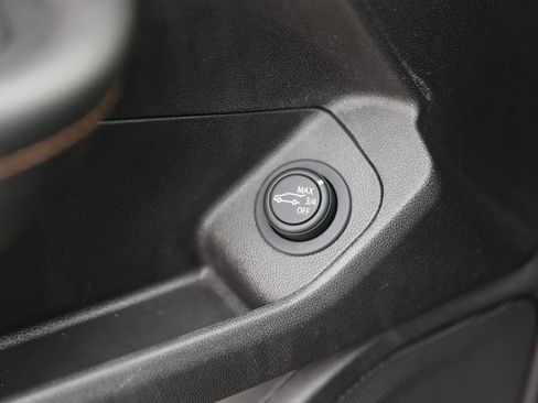 Used 2019 GMC Terrain SLT w/ Preferred Package image 36