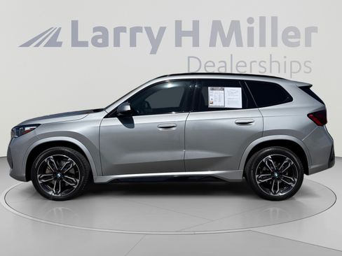 Used 2024 BMW X1 xDrive28i w/ M Sport Package AWD/4WD image 2