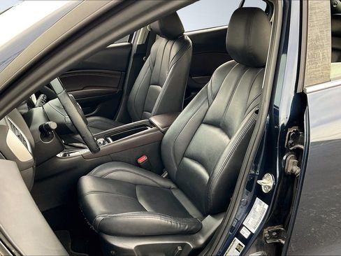 Used 2017 MAZDA MAZDA3 Touring image 25