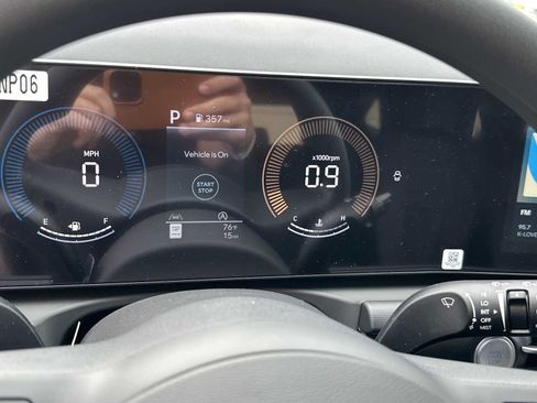 New 2026 Hyundai Tucson SEL image 16