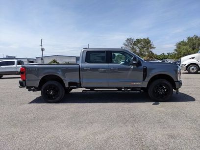New 2026 Ford F250 Lariat w/ Black Appearance Package