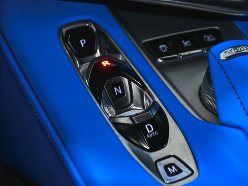 Used 2023 Chevrolet Corvette Stingray Premium Cpe w/ Body-Color Dual Roof Package RWD image 26