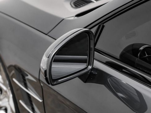 Used 2014 Mercedes-Benz SL 550 image 21