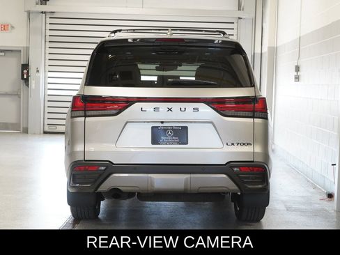 Used 2025 Lexus LX 700h Luxury w/ Appearance Package AWD/4WD image 5