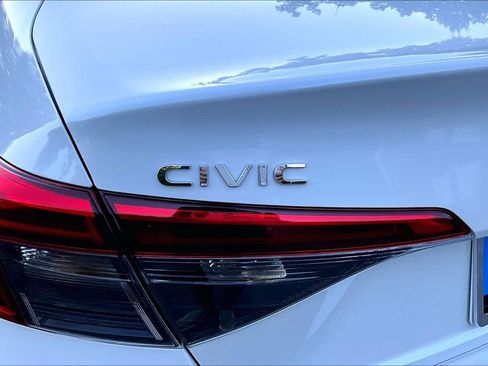 Used 2022 Honda Civic LX image 24