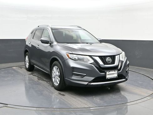 Used 2019 Nissan Rogue S w/ Special Edition Package FWD image 21