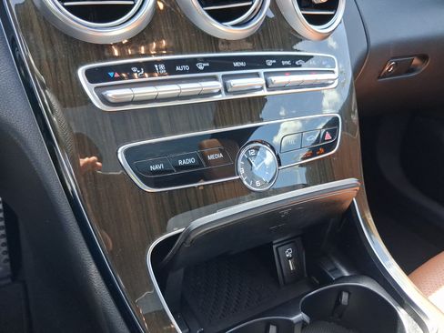 Used 2019 Mercedes-Benz C 300 Coupe image 18