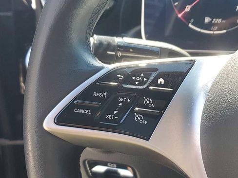 Used 2024 Mercedes-Benz C 300 Sedan image 24