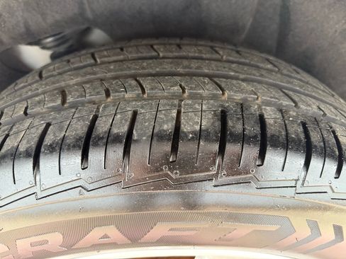 Used 2016 Volvo XC60 T5 Premier w/ Proximity Package image 31