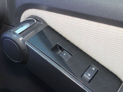 Used 2008 Ford Explorer Sport Trac XLT image 9