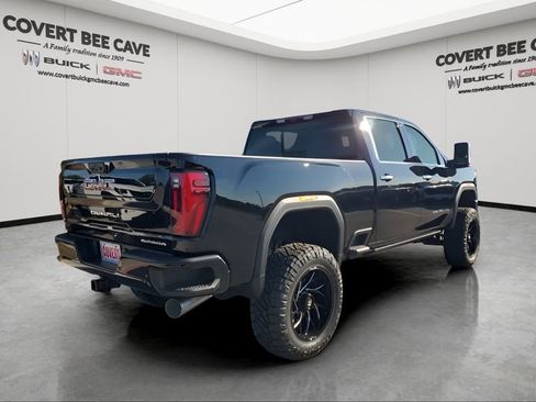 New 2025 GMC Sierra 2500 Denali w/ Denali Reserve Package image 9