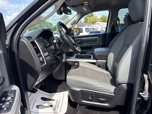 Used 2018 RAM 1500 Big Horn AWD/4WD image 31