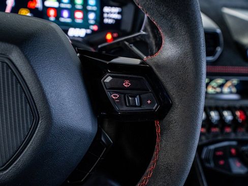 Used 2018 Lamborghini Huracan Performante image 54