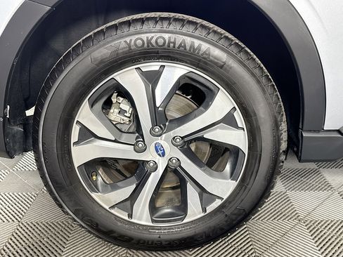 Used 2022 Subaru Outback Limited AWD/4WD image 32