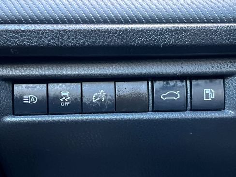 Certified 2025 Toyota Camry SE FWD image 29