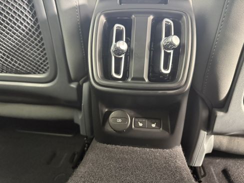 Used 2024 Polestar Polestar 2 AWD/4WD image 15