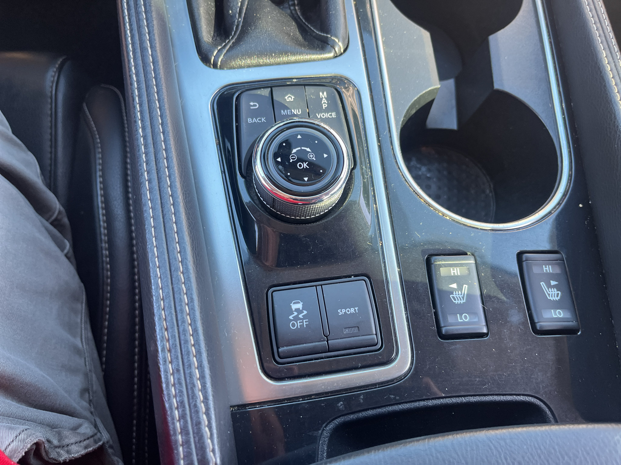 Used 2019 Nissan Maxima 3.5 SL w/ Floor Mat Group FWD image 21