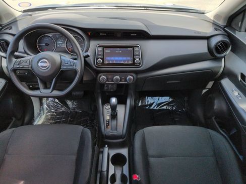 Certified 2025 Nissan Kicks Play S FWD image 15