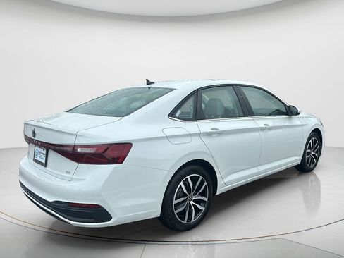 New 2026 Volkswagen Jetta SE image 13