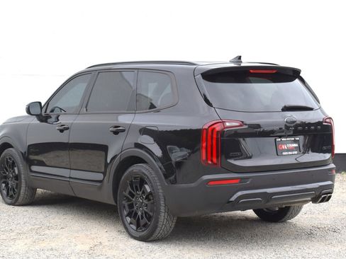 Used 2021 Kia Telluride EX w/ EX Premium Package AWD/4WD image 2