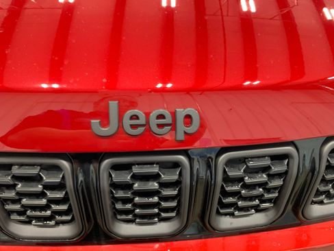 New 2026 Jeep Compass Latitude AWD/4WD image 22