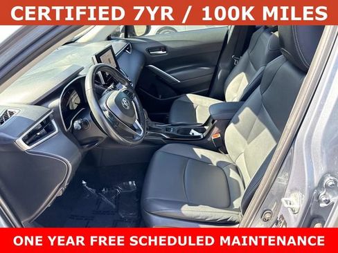 Used 2023 Toyota Corolla Cross XLE w/ Convenience Package AWD/4WD image 14