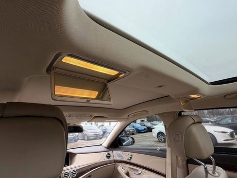 Used 2015 Mercedes-Benz S 550 4MATIC Sedan image 29