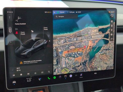 Used 2024 Tesla Model 3 image 13