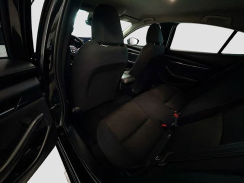 Used 2020 MAZDA MAZDA3 Sedan image 22