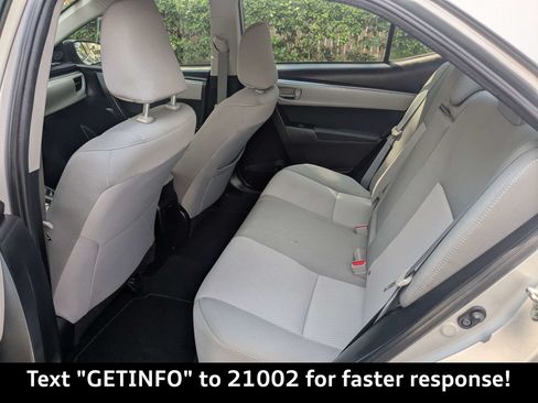Used 2015 Toyota Corolla LE FWD image 15